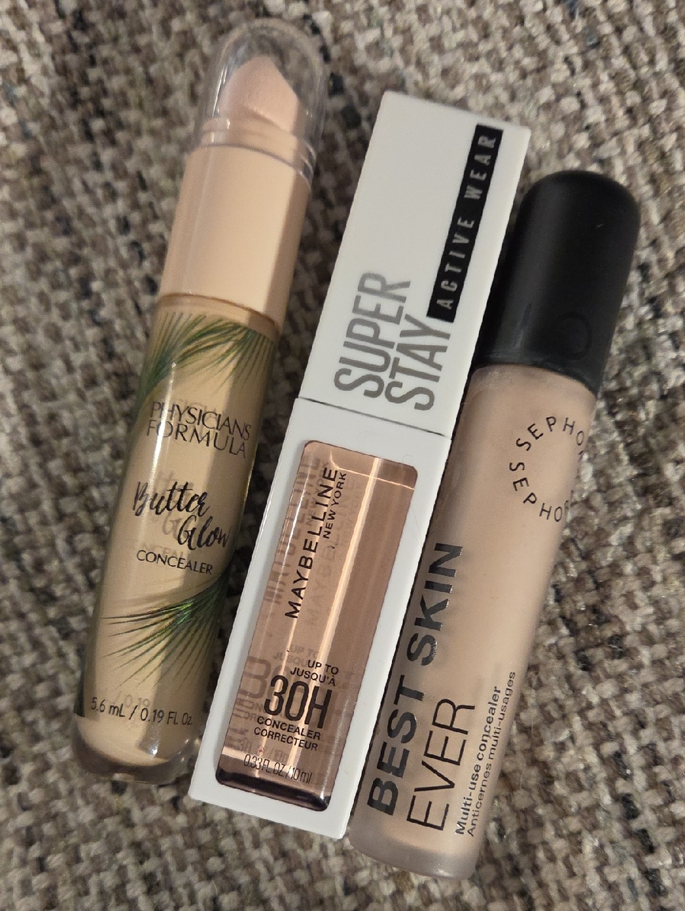Assorted Beige Concealer Trio –